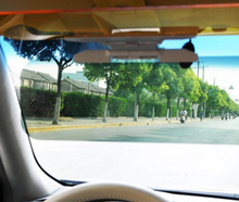 Load image into Gallery viewer, 2 in 1 Car Sun Visor Day Night HD Anti Glare Dazzling Goggle Driving Sunshade Mirror