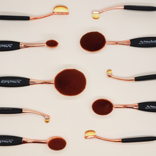 Load image into Gallery viewer, 10 Piece Black and Gold Oval Brush Set
